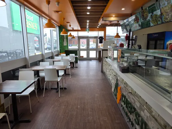 380 Eramosa RD #2, Guelph, ON N1E 2M9