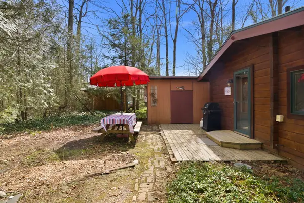 74515 Woodland DR, Bluewater, ON N0M 1G0