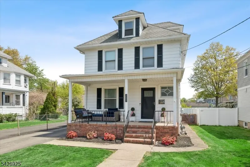 202 N Bridge St, Somerville Boro, NJ 08876