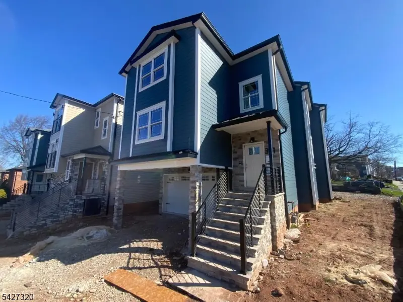 301 Chilton St, Elizabeth City, NJ 07208