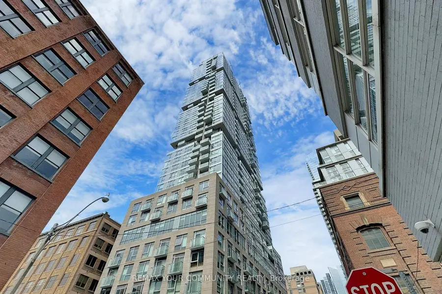 30 Nelson ST #408, Toronto C01, ON M5V 0H5