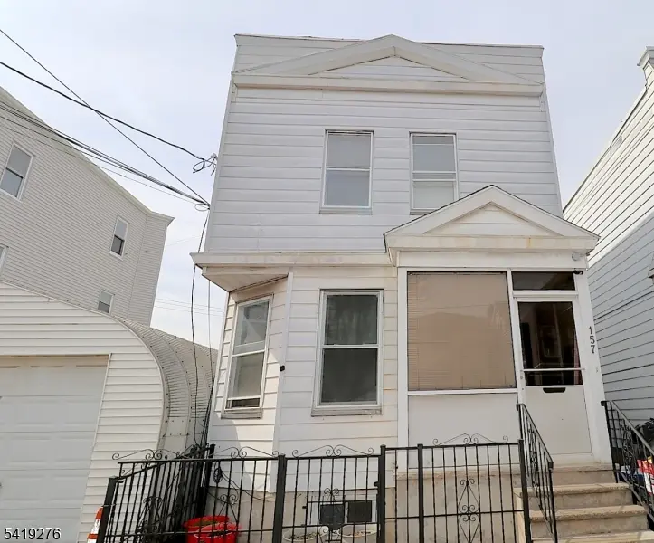 157 Brill St, Newark City, NJ 07105