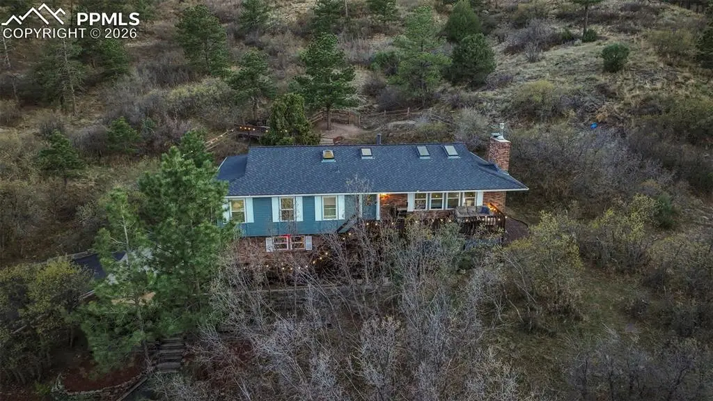 1105 Big Valley DR, Colorado Springs, CO 80919