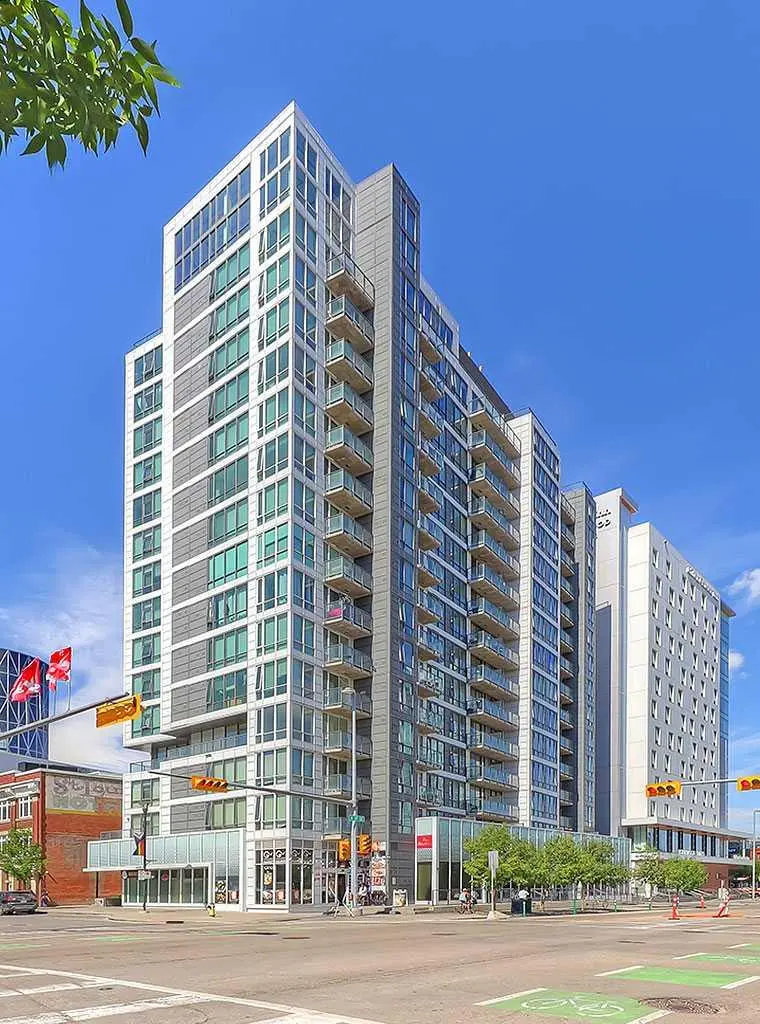 450 8 AVE SE #912, Calgary, AB T2G 1T2