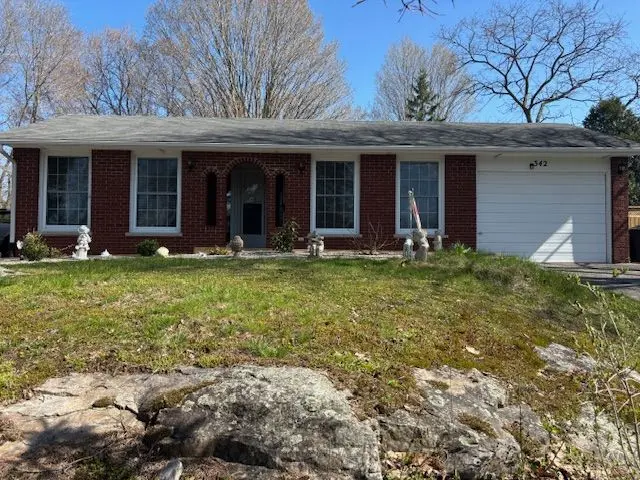 342 Abbott ST, Brockville, ON K6V 5Y9