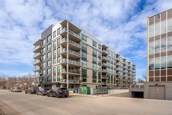 780 Tache AVE, Winnipeg, MB R2H 2T5