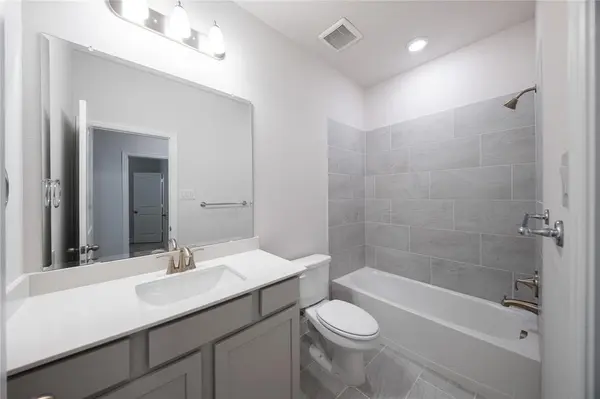 7872 Manilla Drive, Rowlett, TX 75088