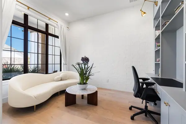 209 Kirkpatrick Court, Argyle, TX 76226