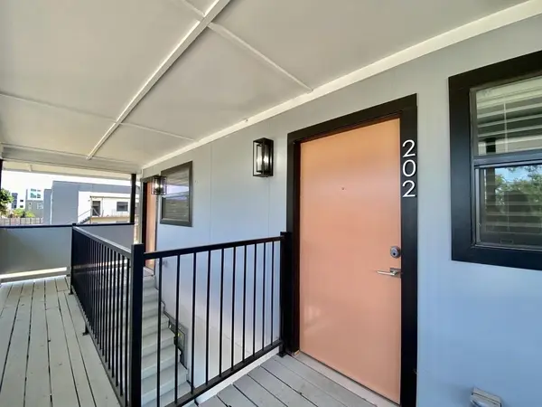 4400 San Jacinto Street, Dallas, TX 75204