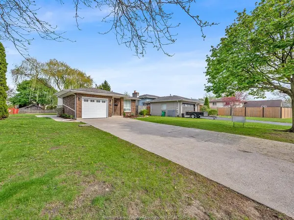 52 KENTUCKY, Amherstburg, ON N9V 3S5