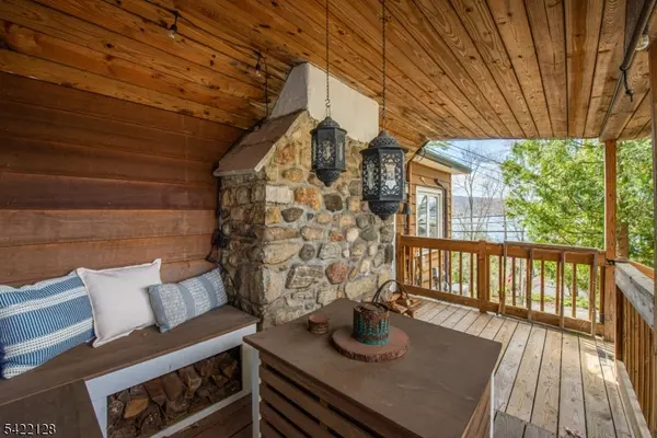 51 W Shore Trl, Sparta Twp., NJ 07871