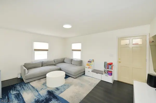 483 Mount Prospect Ave, Clifton City, NJ 07012