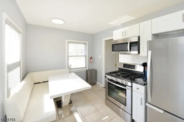 483 Mount Prospect Ave, Clifton City, NJ 07012