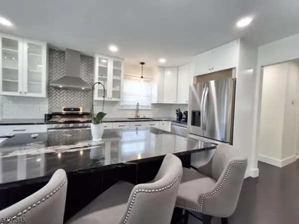 22 Macedulski Ter, South Amboy City, NJ 08879