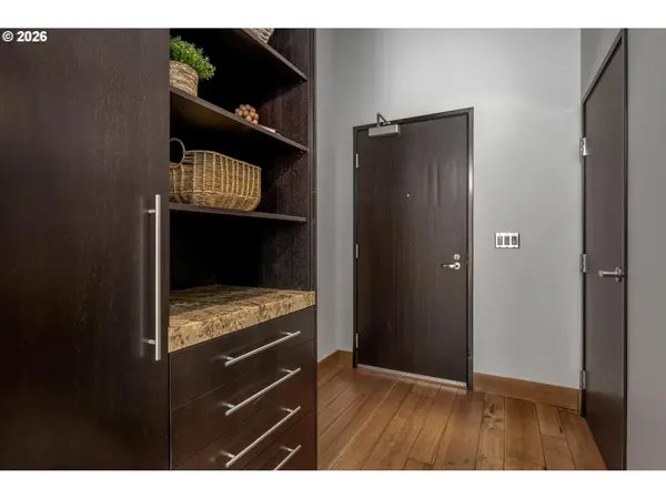 1400 NW Irving ST #609, Portland, OR 97209