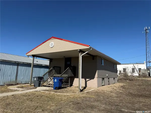 112 1st AVENUE W, Kindersley, SK S0L 1S0