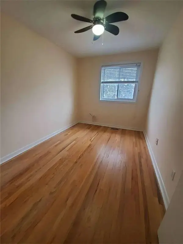 125 Mcmurchy AVE S, Brampton, ON L6Y 1Z1