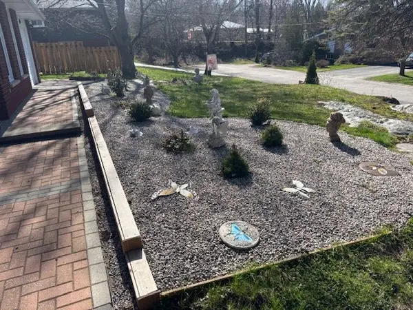 342 Abbott ST, Brockville, ON K6V 5Y9