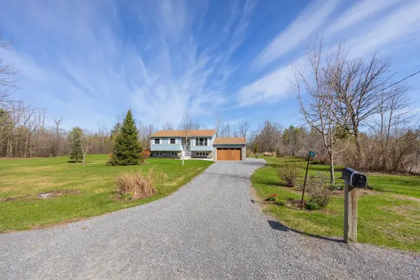 3647 Quinn RD E, Frontenac, ON K0H 1V0