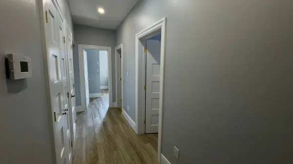 520 Cochrane RD #Middle Room, Hamilton, ON L8K 3H5