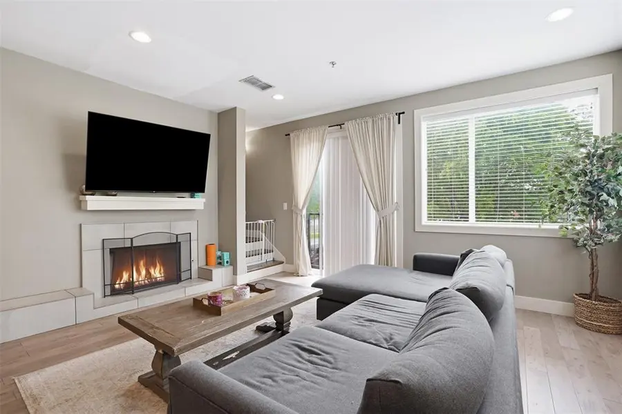 1320 May Street #214, Fort Worth, TX 76104