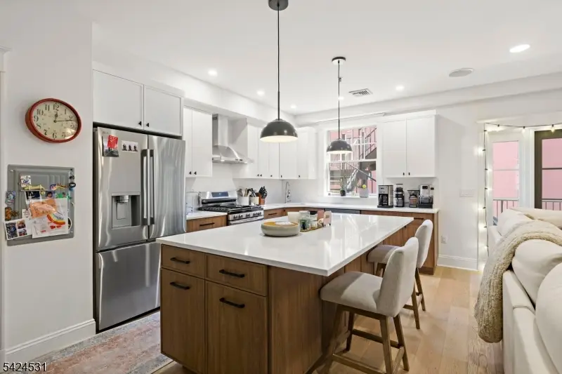 315 Grand St #3, Hoboken City, NJ 07030