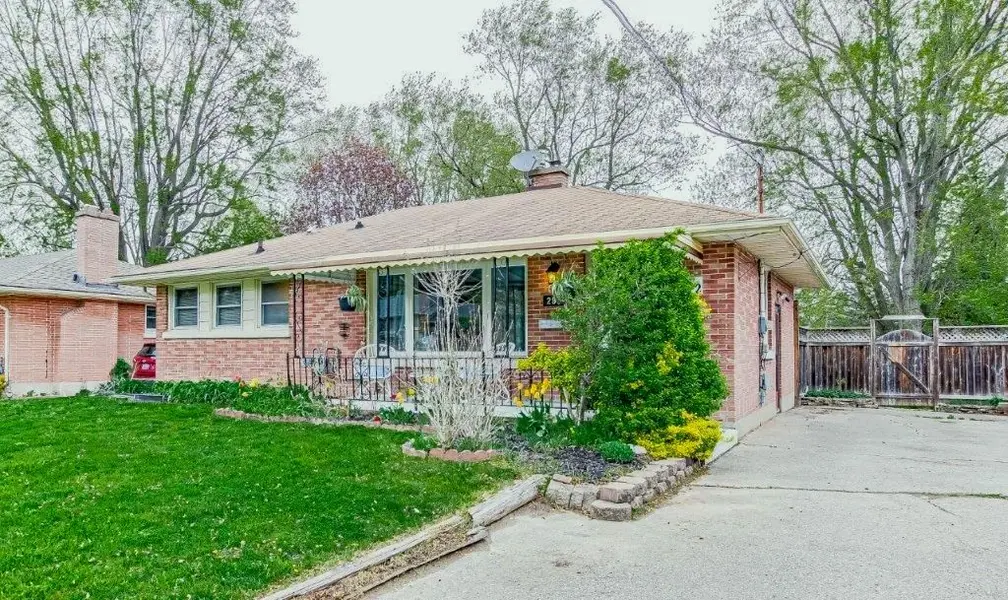 292 Griffith ST, London South, ON N6K 2R6