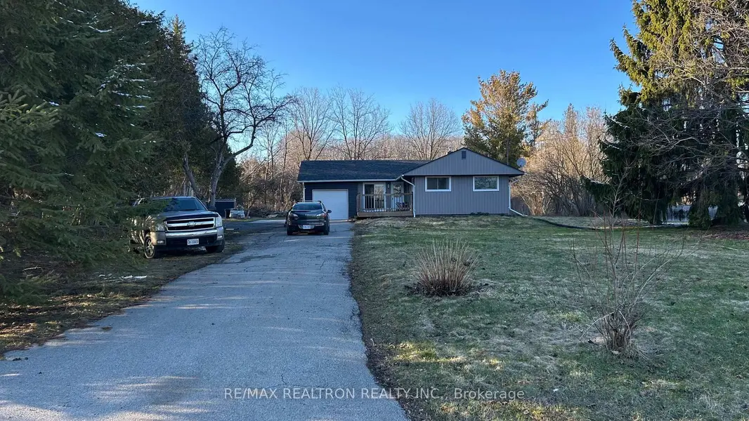 62 Hillcrest DR, Quinte West, ON K8V 0M6