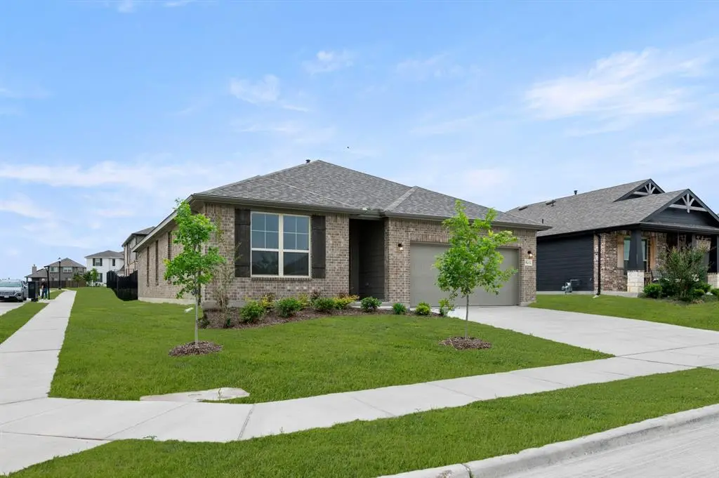 8201 Korat Vista, Godley, TX 76044