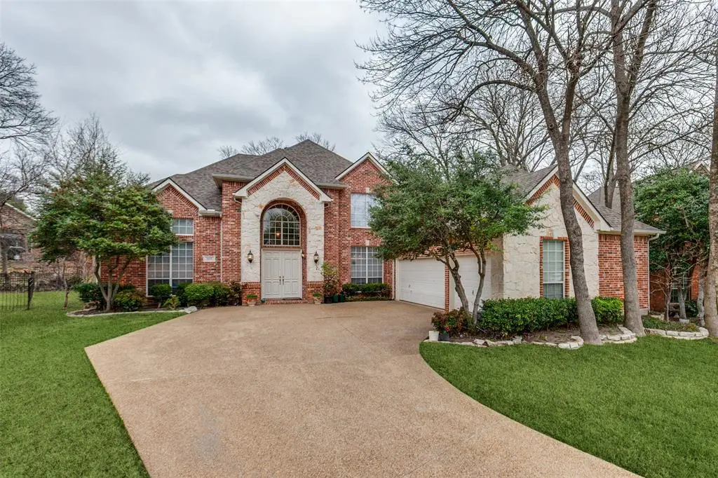 1119 Creekwood Drive, Garland, TX 75044