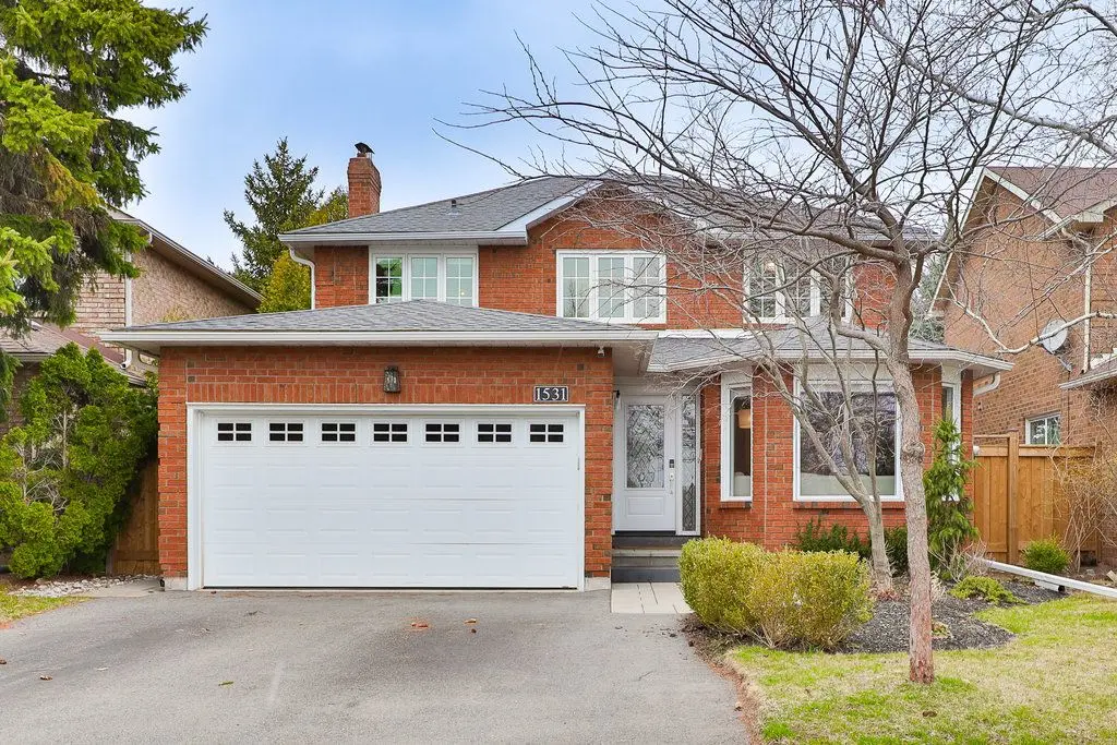 1531 Stoneybrook TRL, Oakville, ON L6M 2R4