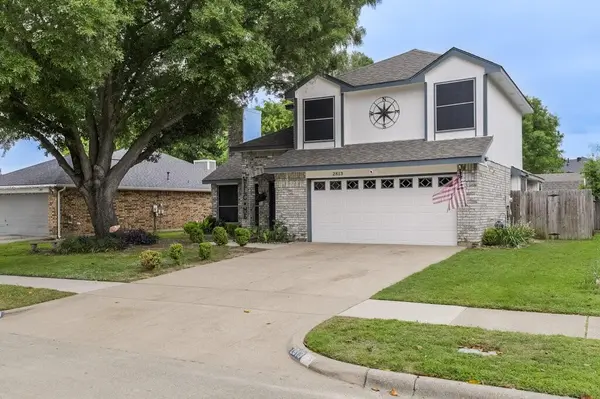 2813 White Oak Drive, Grand Prairie, TX 75052