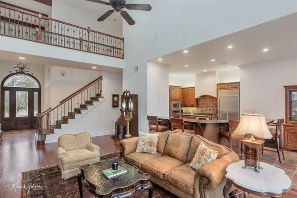 10910 Belle Cour Way, Shreveport, LA 71106