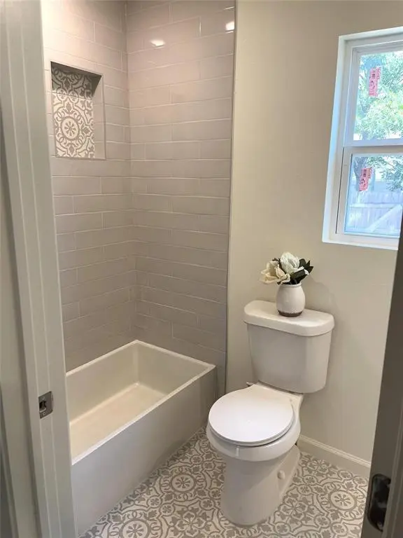 315 Hobson Street, Weatherford, TX 76086