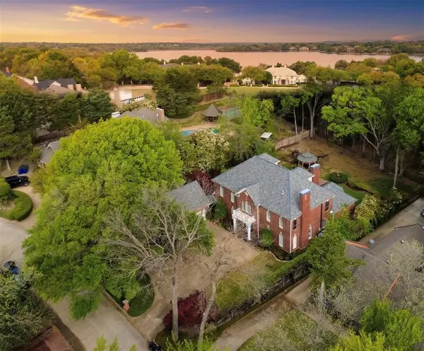 1605 Mariah Bay Circle, Heath, TX 75032