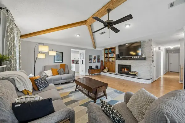 722 Royal Oaks Drive, Garland, TX 75040