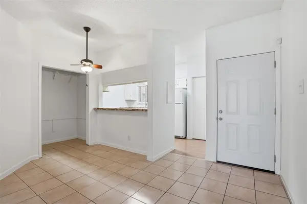 5550 Spring Valley Road #F14, Dallas, TX 75254