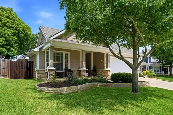 112 Silkwood, Grapevine, TX 76051