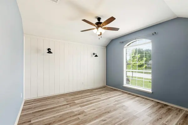 108 Clydesdale Drive, Fate, TX 75087