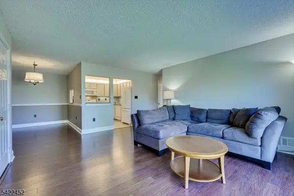 54 Lindsey Ct #54, Franklin Twp., NJ 08823