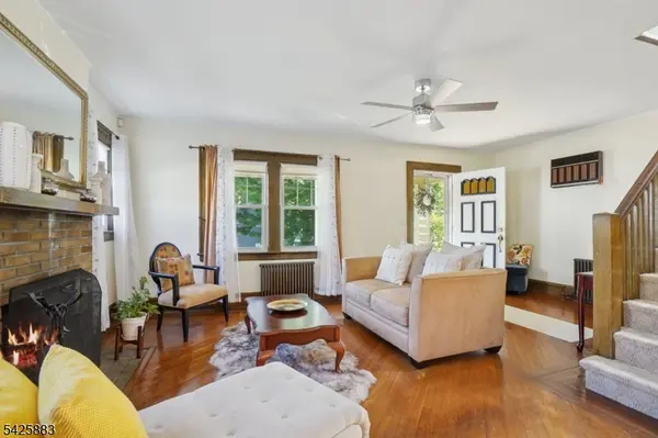 95 Rollinson St, West Orange Twp., NJ 07052