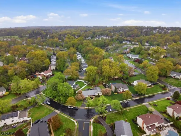 30 Cheryl Rd, Montville Twp., NJ 07058