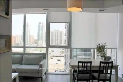 530 St Clair AVE W #1004, Toronto C03, ON M6C 0A2