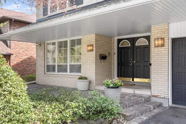 47 Apollo DR, Toronto C13, ON M3B 2G9