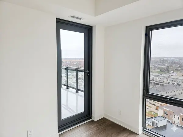 51 Clarington BLVD #1214, Clarington, ON L1C 7J8