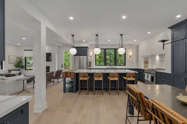 271 Codrington ST, Barrie, ON L4M 1S7