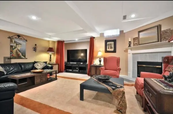 2999 Valcourt CRES, Mississauga, ON L5L 5J4