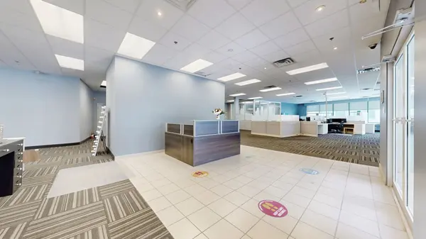 180 Traders BLVD E, Mississauga, ON L4Z 1W7