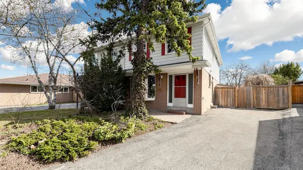 2538 Barcella CRES, Mississauga, ON L5K 1E2