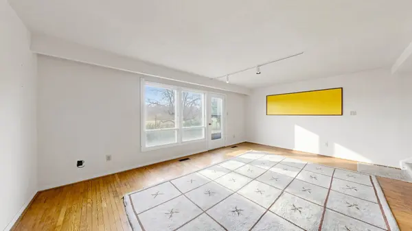 2538 Barcella CRES, Mississauga, ON L5K 1E2